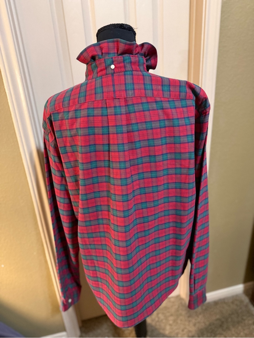 Ralph Lauren Red and Green Plaid Button-Down Shirt - Picture 4 of 10